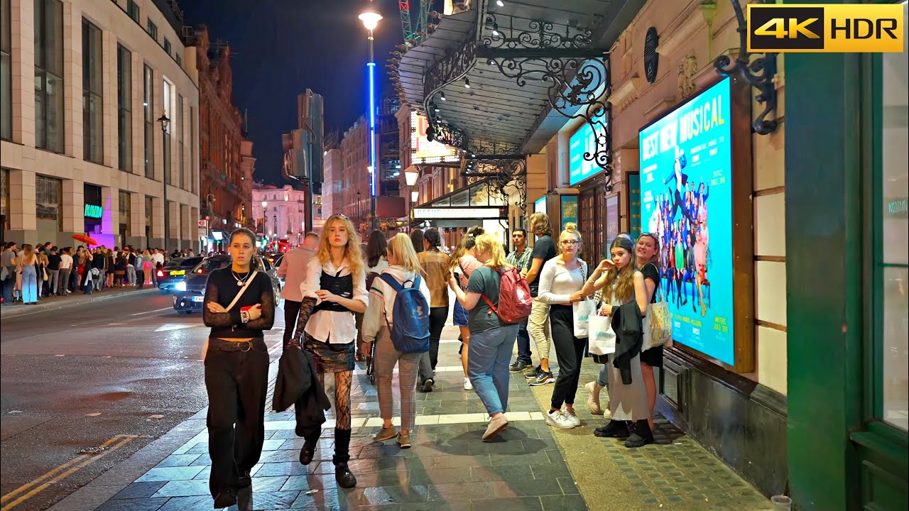 London Weekend Night Walk - Sep 2021🎉Parties Return to Normal with Long Queues [4K HDR]