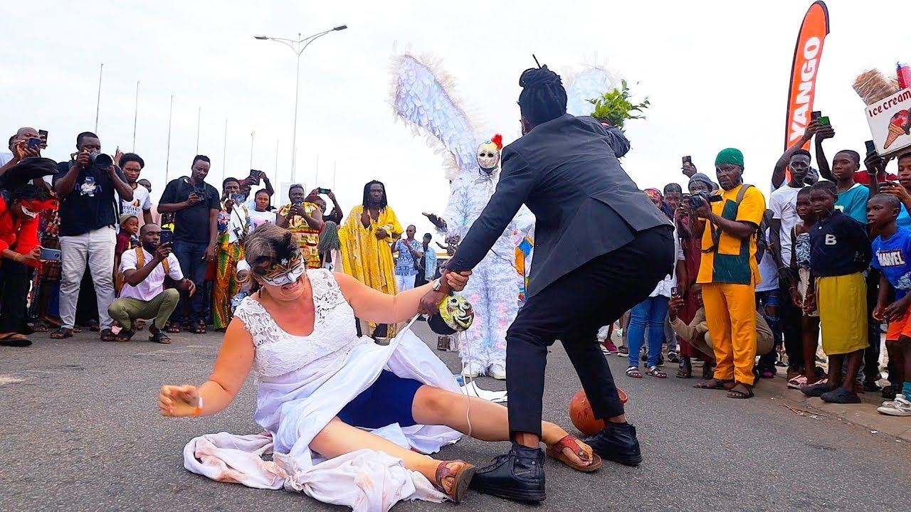 Art in motion - Gbagbasete Procession reclaims the streets | PART 2 | Chale Wote Street Art Festival