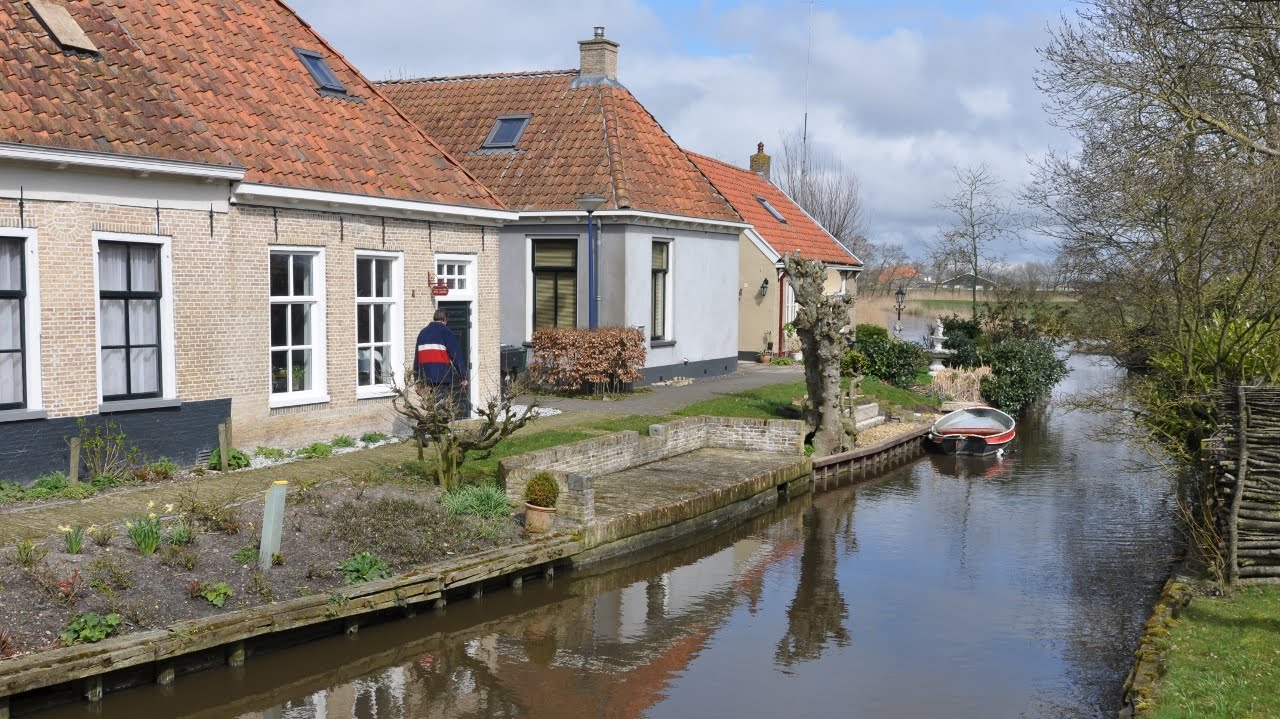 Northern Holland - Countryside & villages of central Fryslân [April 6, Easter 2015]