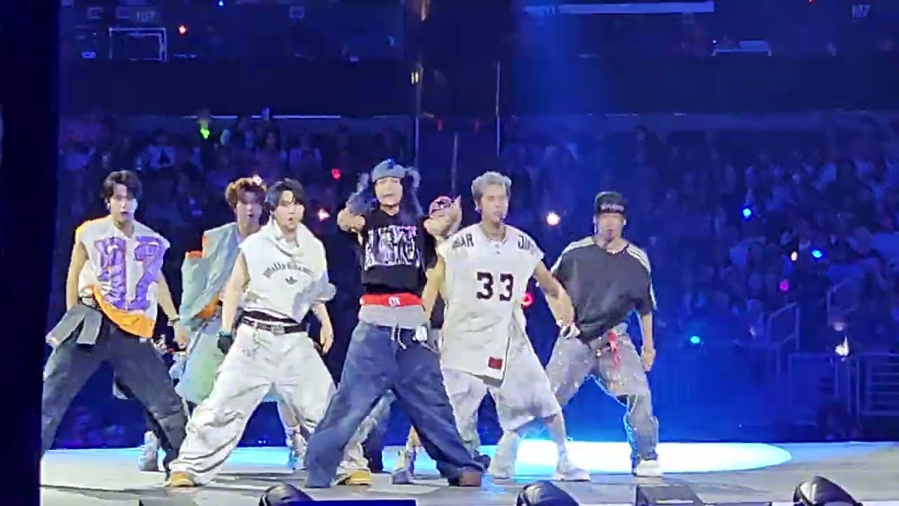 NEWBEAT [M COUNTDOWN PRE-SHOW PERFORMANCE - DAY 3 - 4K] @ KCON LA 2025 - Crypto.com Arena 8/3/2025