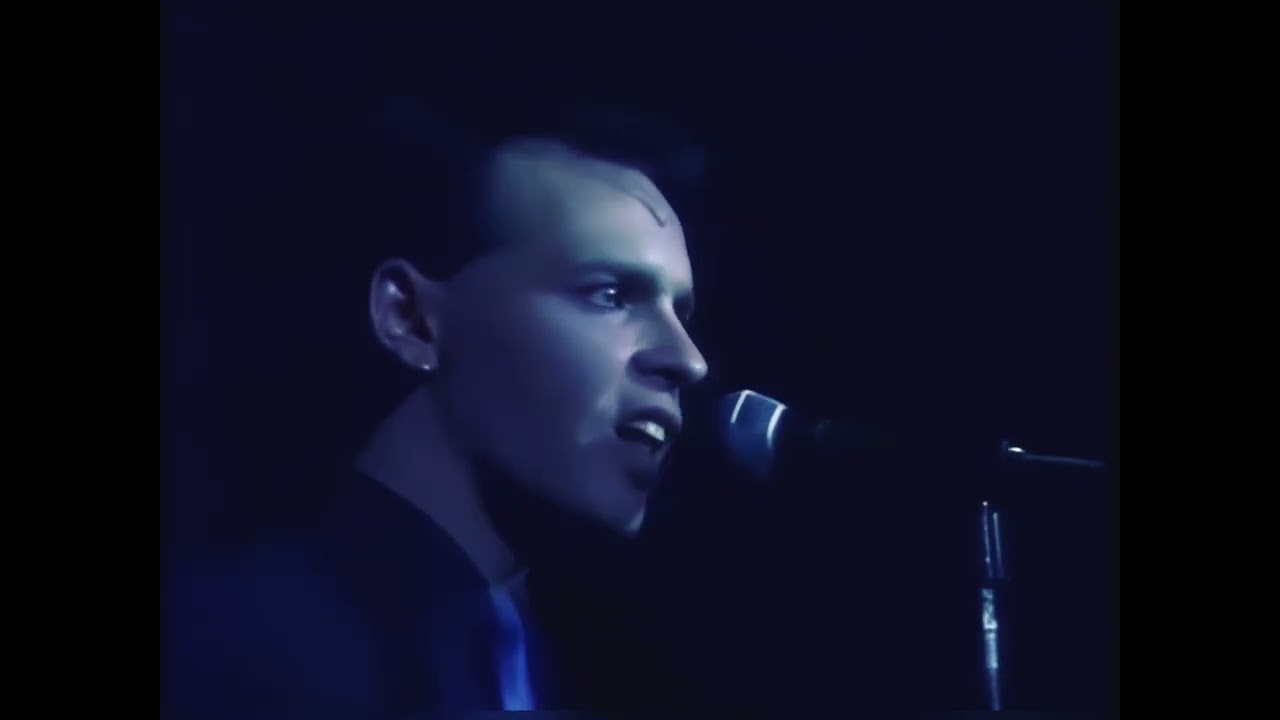 Gary Numan Live 1980 ( Paris- La Palace) - I die:You die