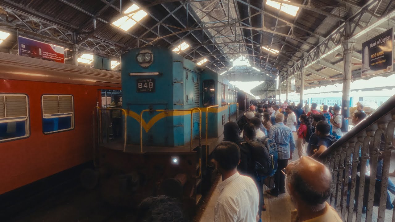 Train Ride from Colombo to Galle (2nd class) | Gopro 11