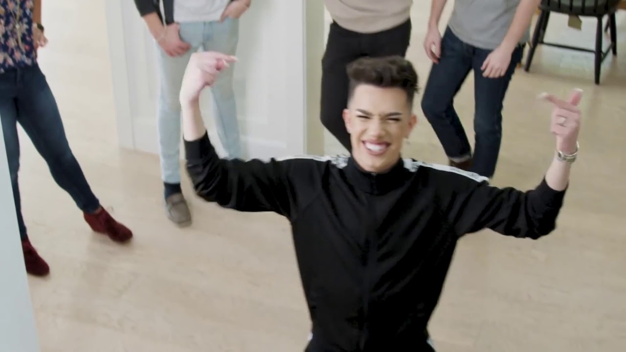 Stan Twitter: James Charles saying the n word *longer/hd*