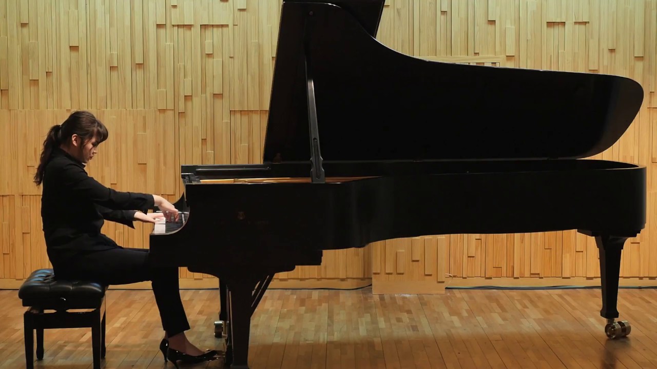 Jiyoung Kim plays Haydn Piano Sonata No. 59 Hob. XVI:49 in E flat  Major