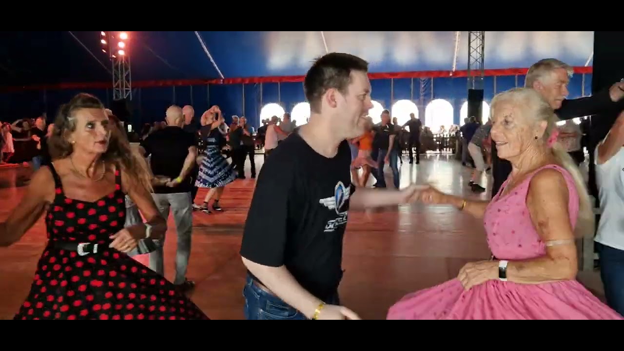 Bucket List med Donnez på Dansefestivalen 2023 Dansnytt Hilde Arntzen