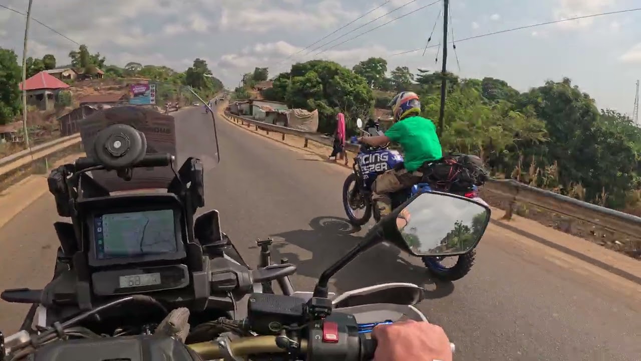 Budapest - Bamako Freetown befutó 1