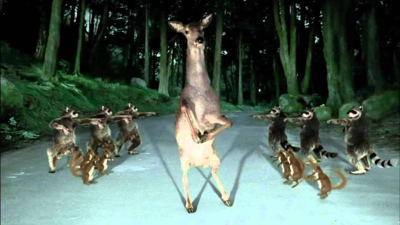Mercedes-Benz Werbung mit Stop im Wald 2011