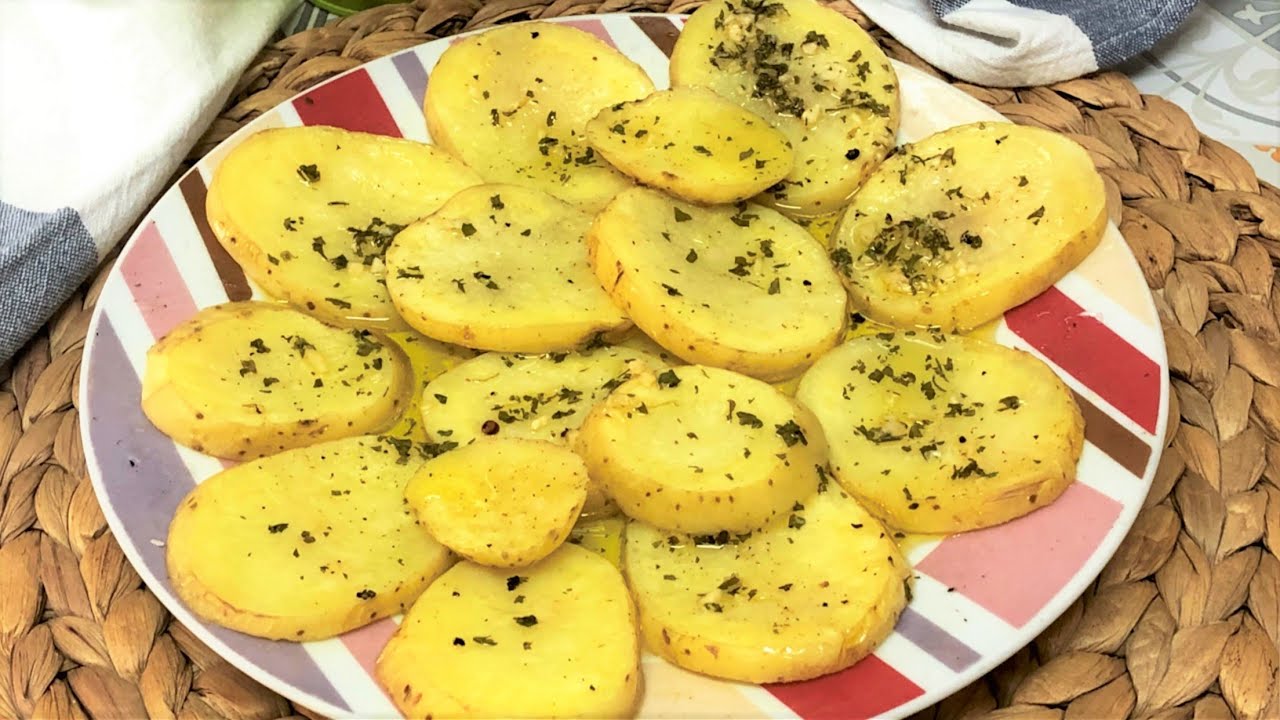 PATATAS AL AJILLO AL MICROONDAS, EN SOLO 8 MINUTOS!