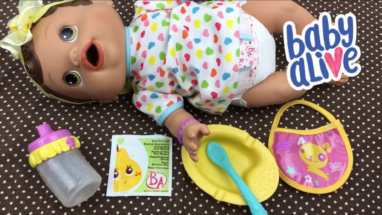 Feeding Vintage Baby Alive Pears Doll Food to Olivia our Changing Time Baby