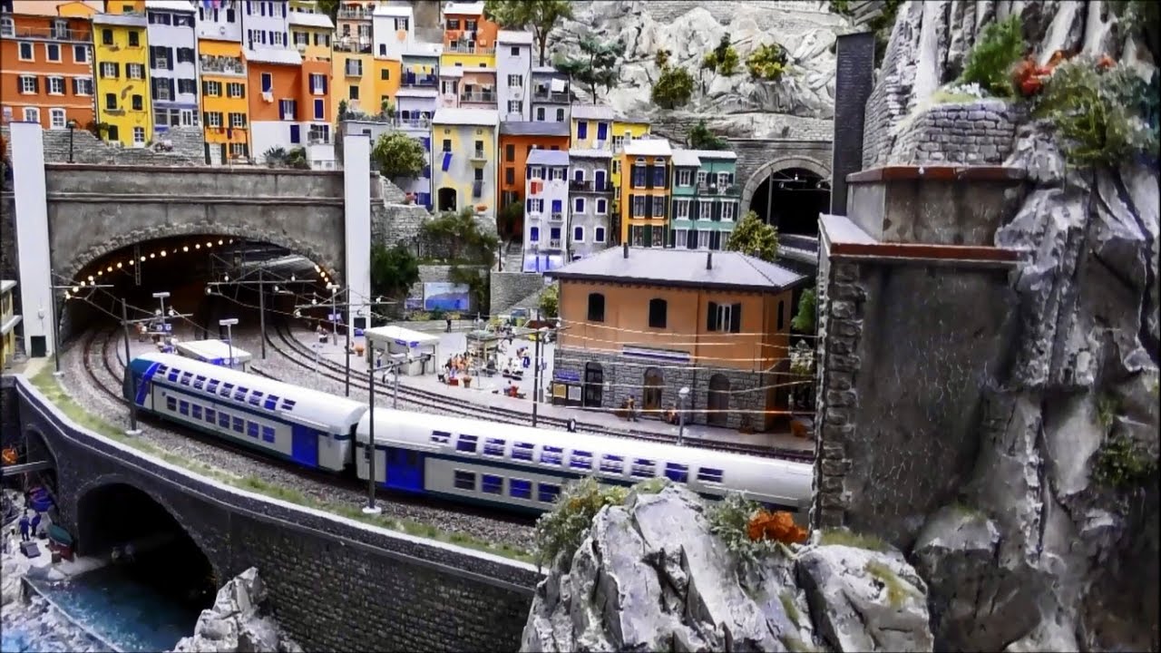 Italienische Züge und Trams -Trainspotting im Miniatur Wunderland in Bella Italia