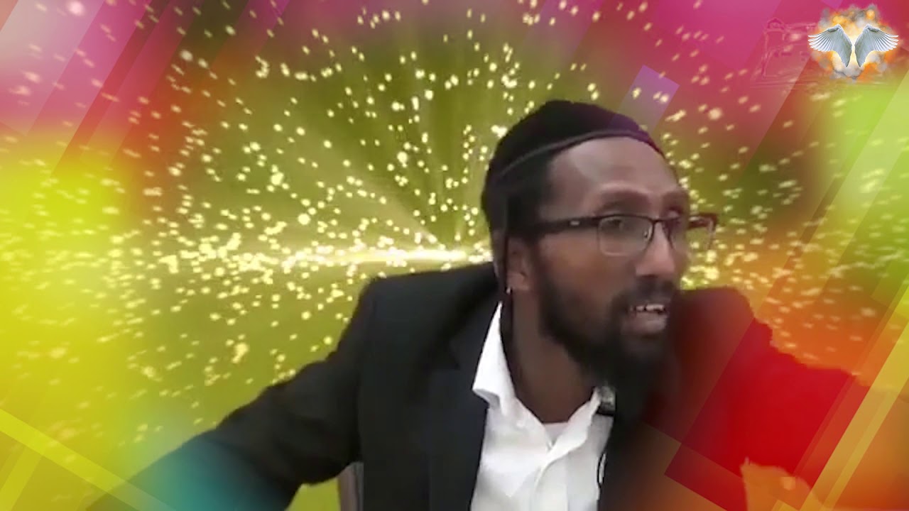 הרב ברוך גזהיי   אנחנו עם מסיכות לא רק בפורים   הקטע שיפיל אתכם מצחוק!