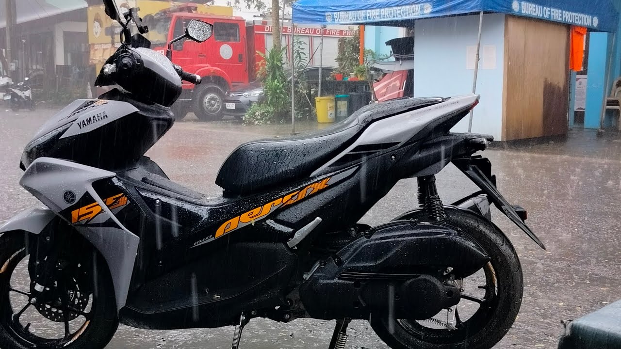 3rd Change Oil ni Roxy kahit maulan || Paano mag reset ng oil indicator kay Aerox || 4k plus odo?