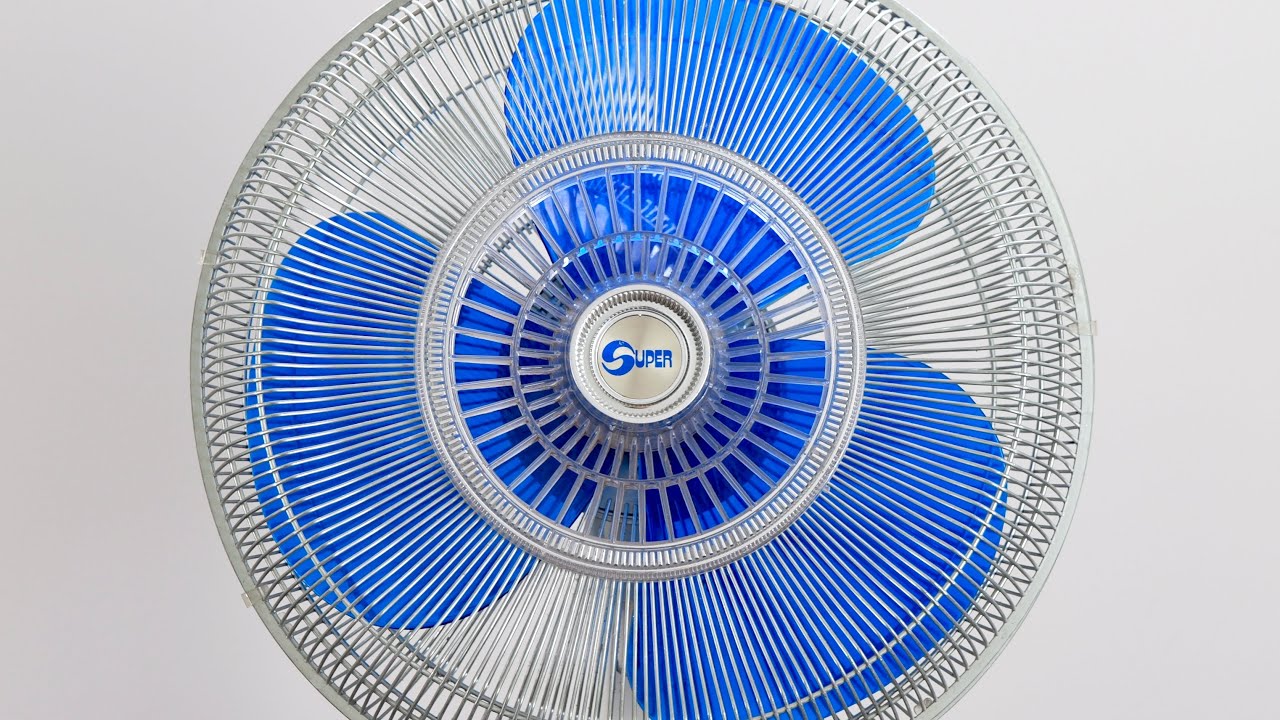 1970s Super 16” Oscillating Fan | Before Restoration