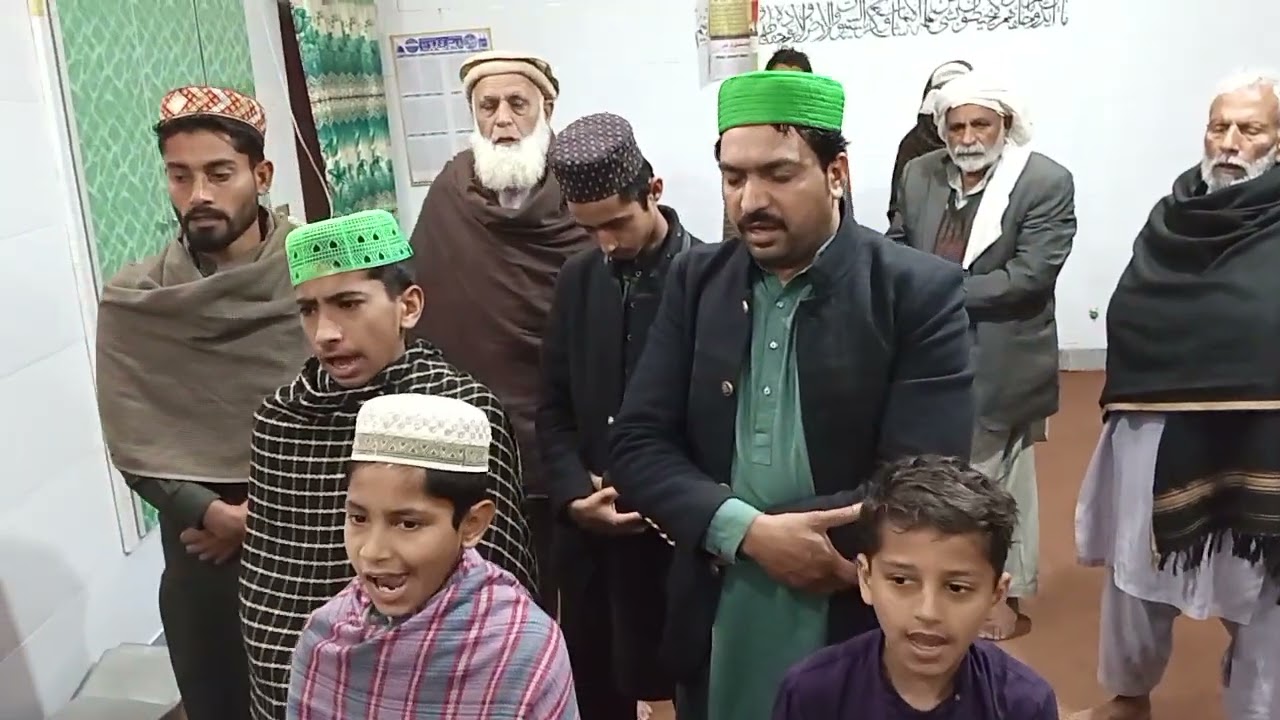 درس رمضان المبارک کے بعد صلاۃ جامعہ مسجد گزدار مدینہ محلہ میراں شاہ حسین نارووال