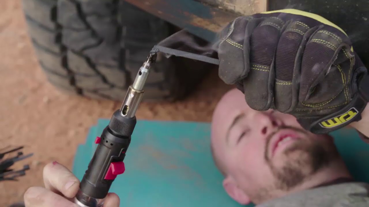 WUDU S08E18: A Bush Mechanic's Solution To A Blown Radiator
