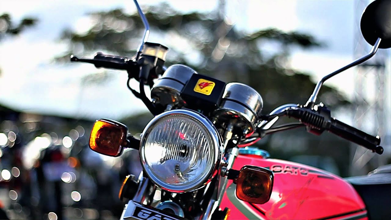 motocicletas Super Gato / el mayor calibrando