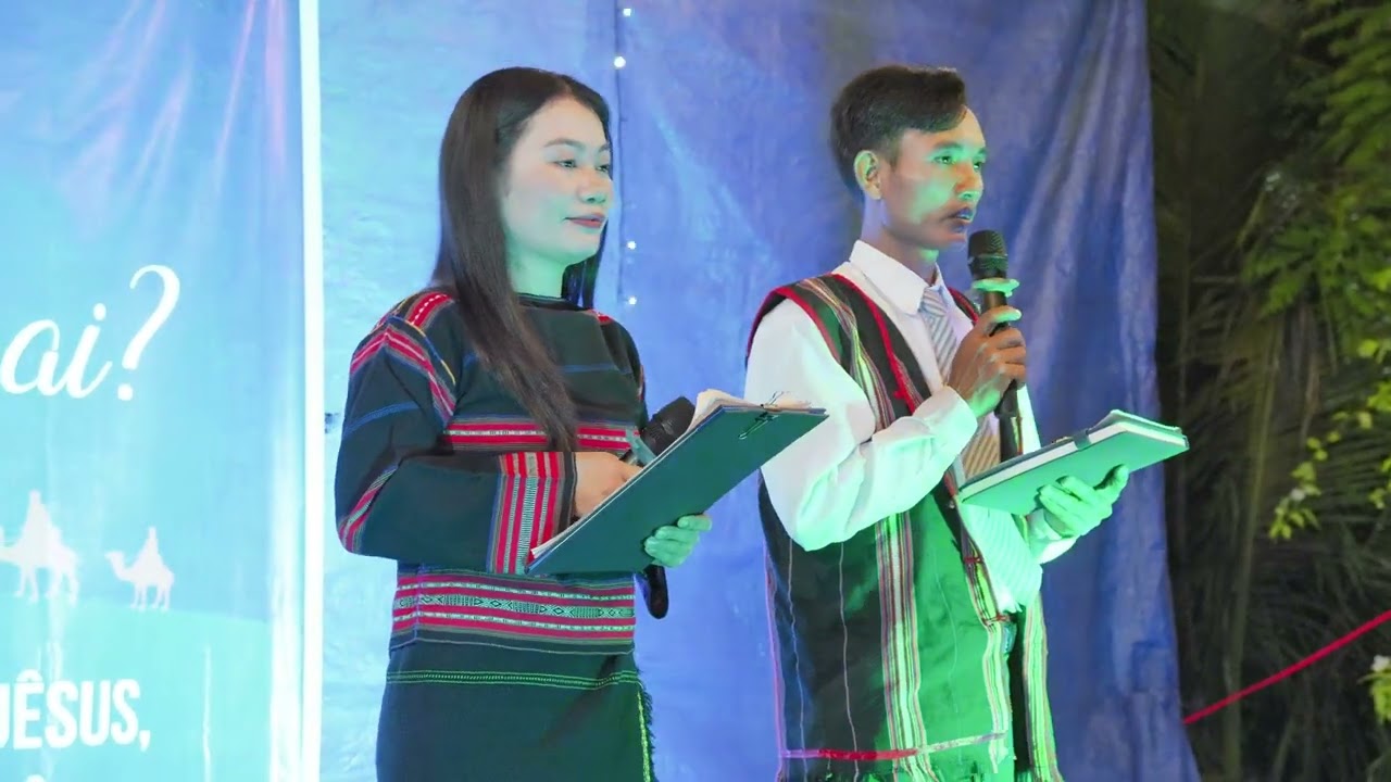 Giáng Sinh Bon Ma HRai 2025