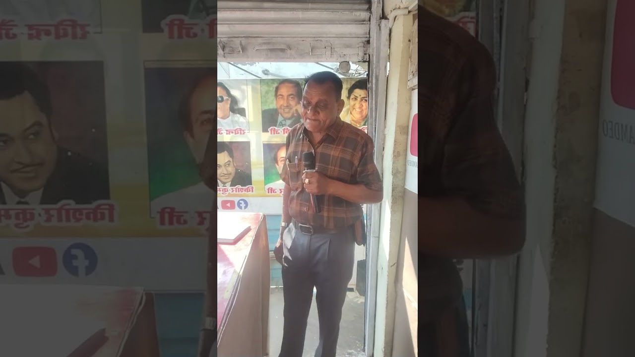 मैं ढूंढता हूं जिनको रातों को ख्यालों में वह मिल ना सके मुझे