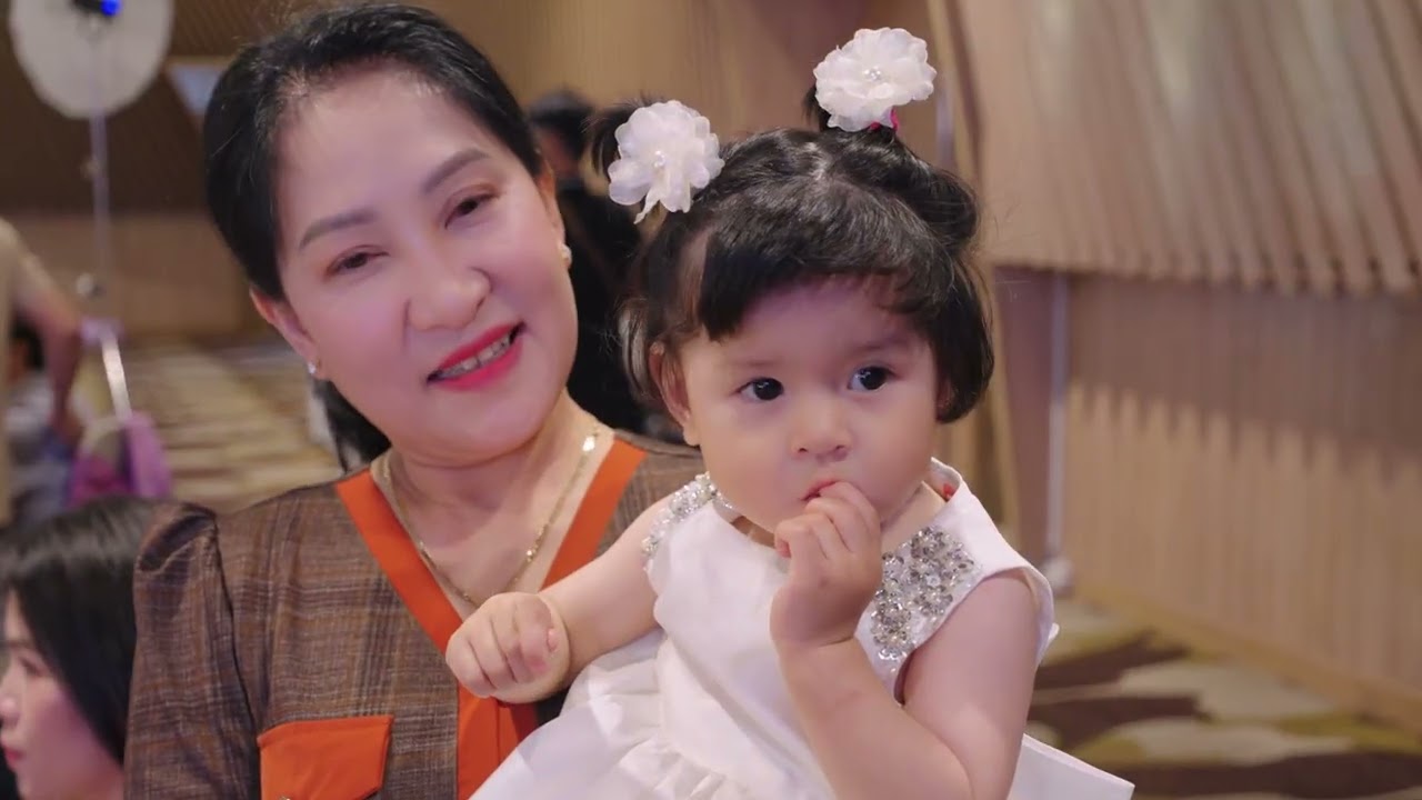 THOI NOI LISA MY LINH
