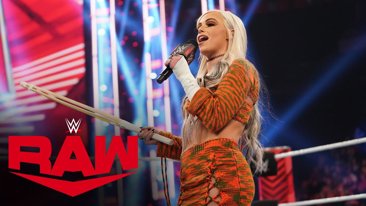 Liv Morgan gives Becky Lynch a Kendo stick and dares her to enter the ring: Raw, Dec. 20, 2021