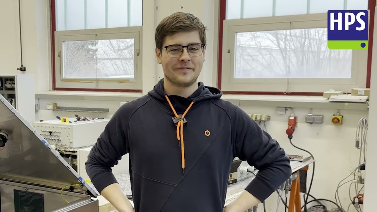 Konstantinos' Ausbildung