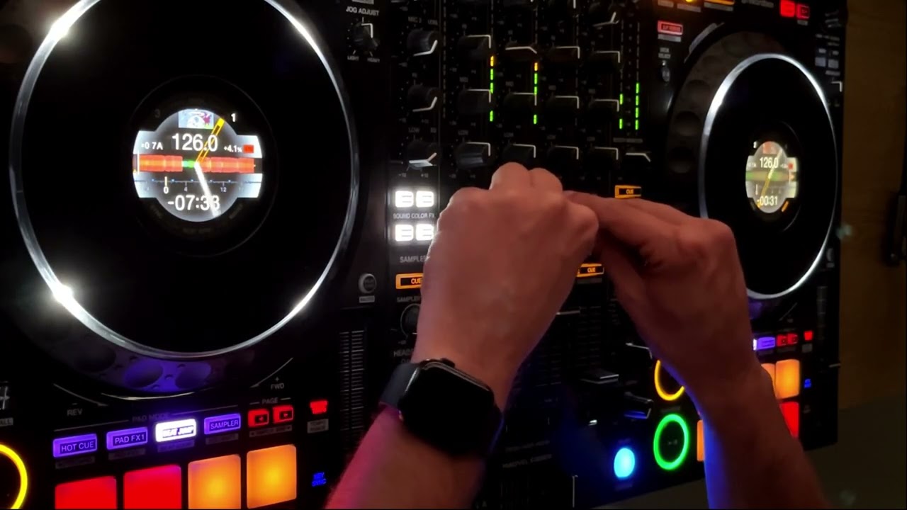 Indie Dance, Dark Disco and Techno B2B session