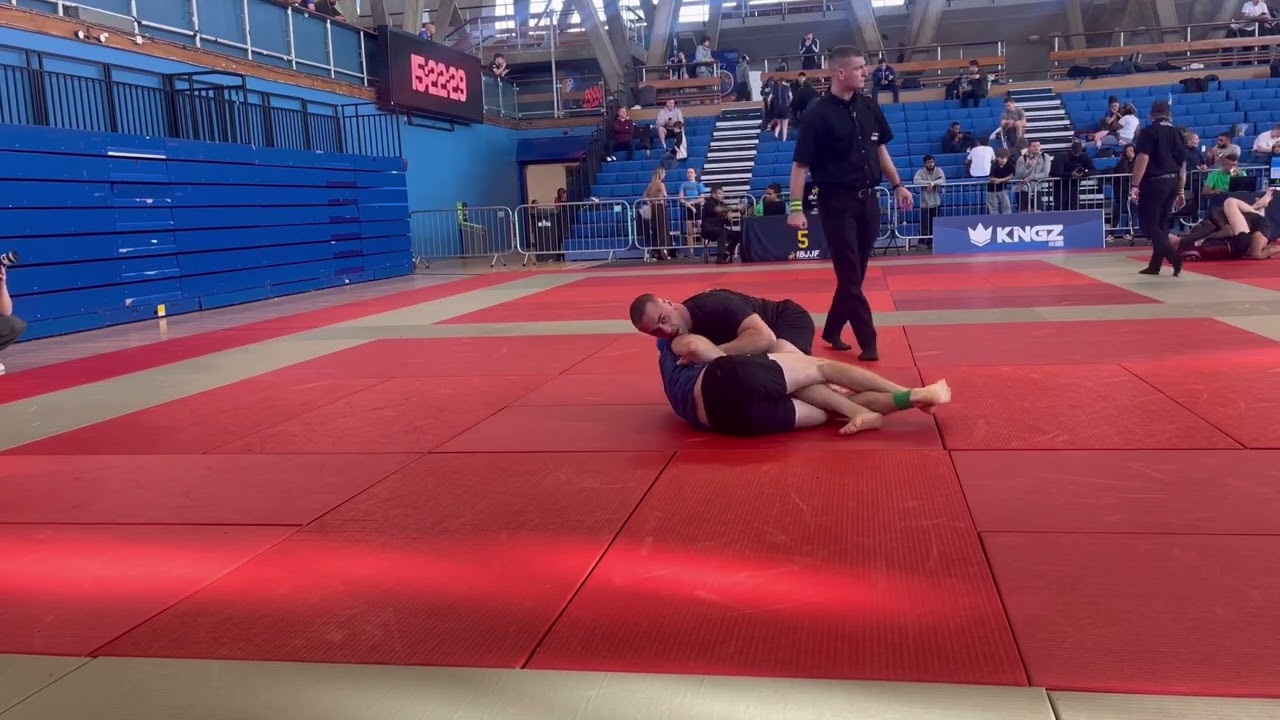 Lampros katsanis vs Roland Eduward