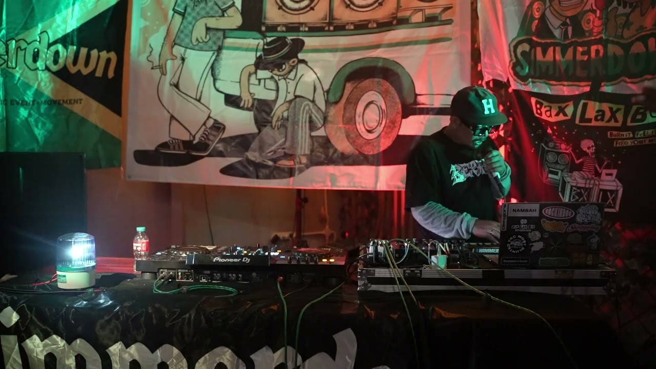 BaxLaxboy - Live at Simmerdown Berdendang Vol.3