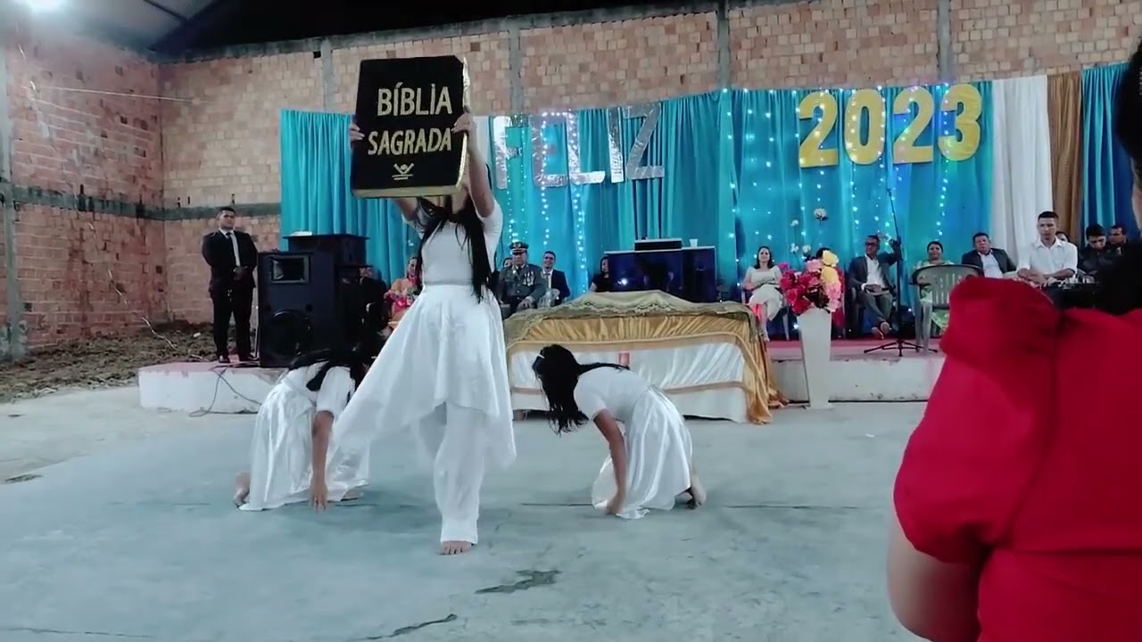coreografia de fim de ano - A reforma.