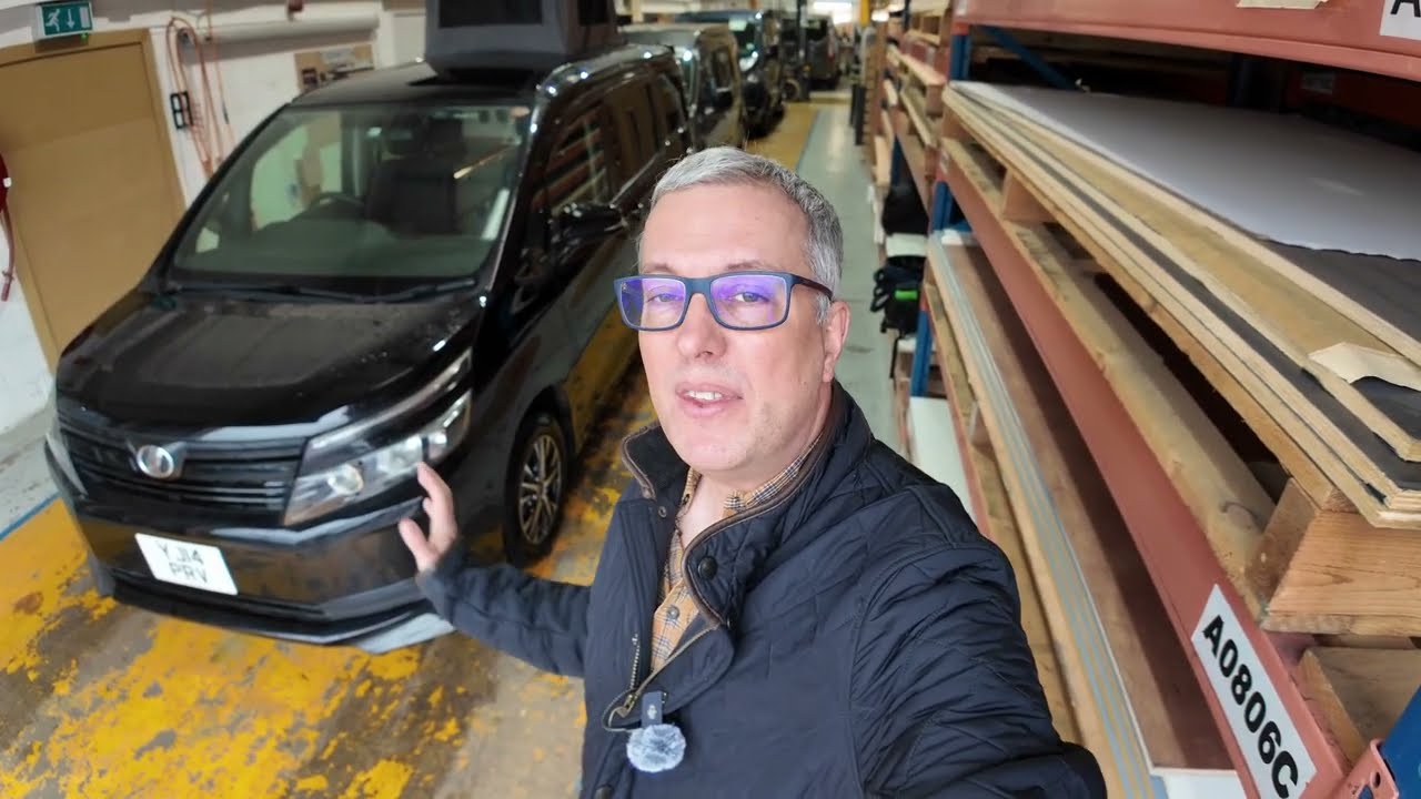 Переоборудование автомобилей Toyota Noah и Voxy компанией Wellhouse, февраль 2026 г.