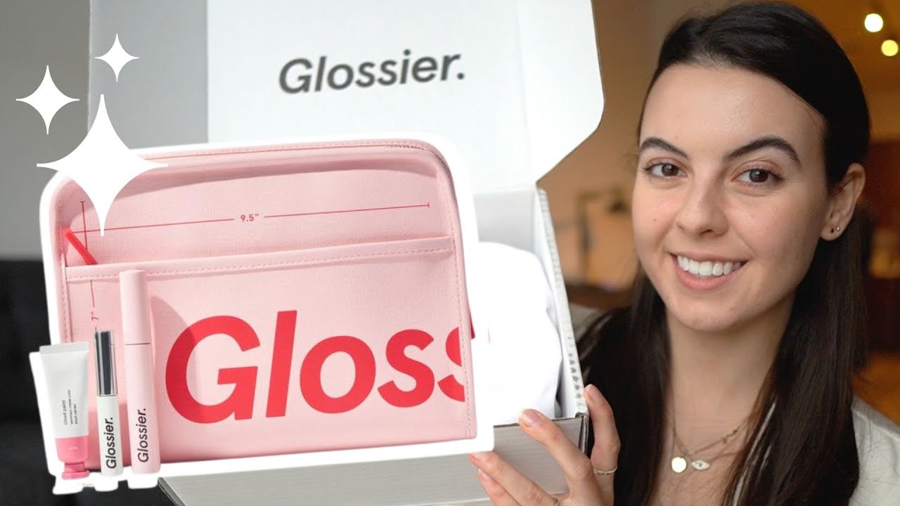 CHIT CHAT Unboxing: Glossier Beauty Bag, Etsy & Commodity Perfume