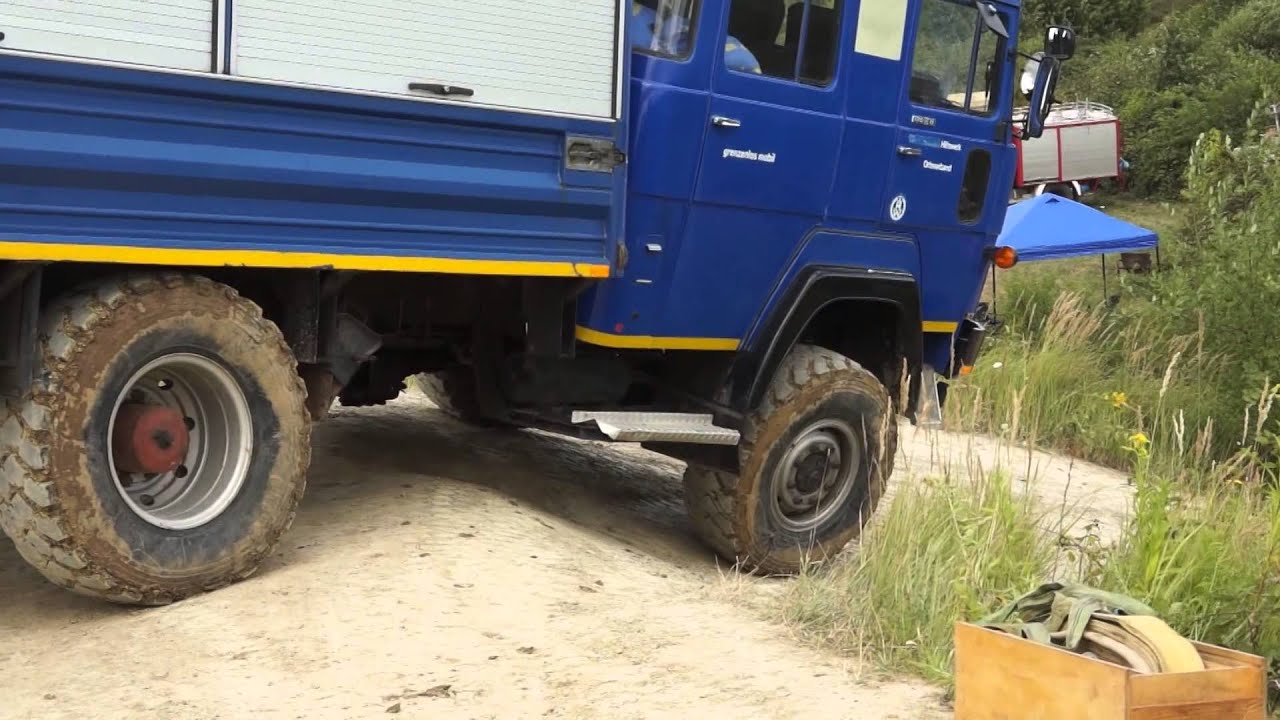 Bergung Bedford durch 170D11 in Saverne 2015