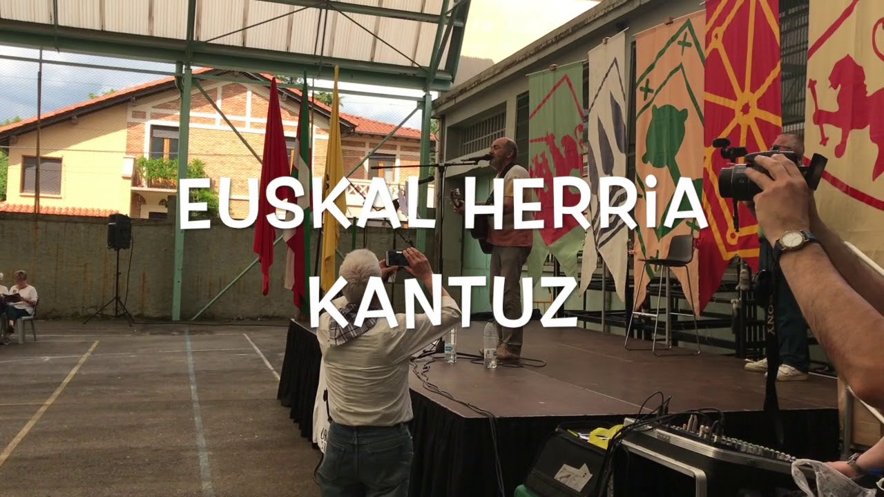 IRUÑEA 20180602 EUSKAL HERRIA KANTUZ