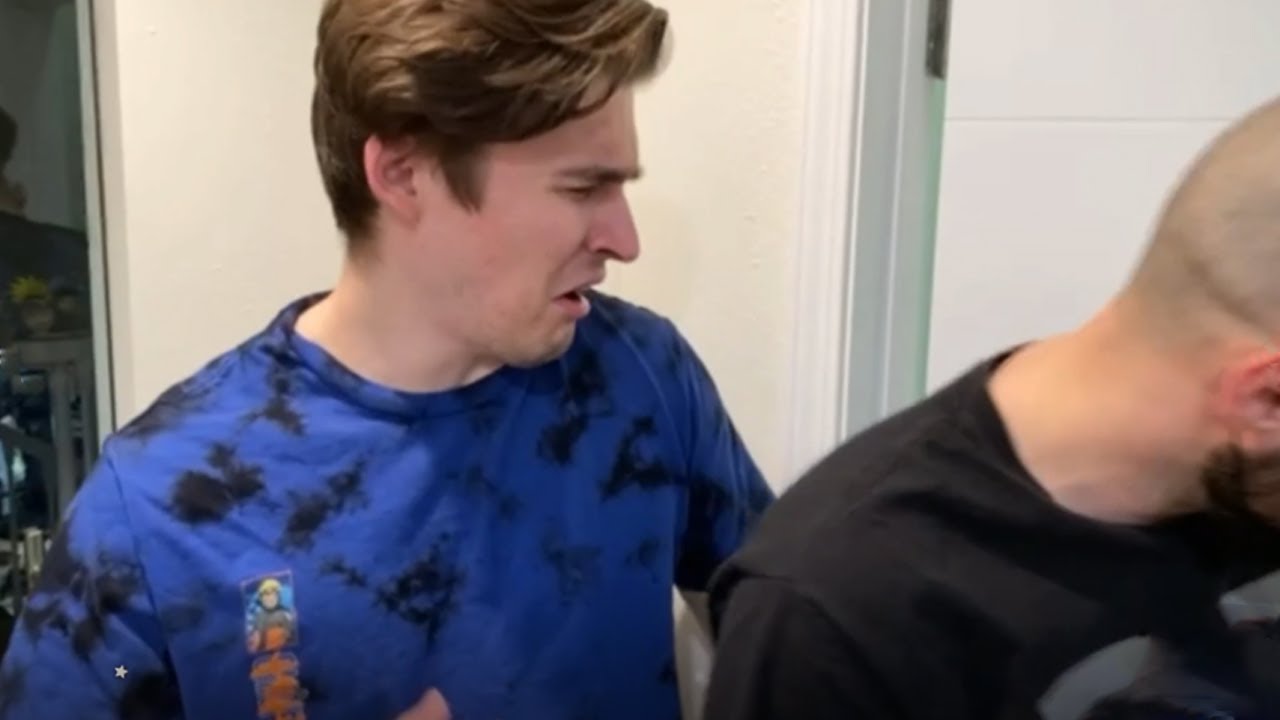 Ludwig tries to find the rat in QTCinderella's room