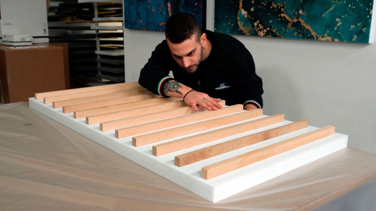 Assemblaggio del pannello fonoassorbente Garvan Microbaffle con legno di rovere