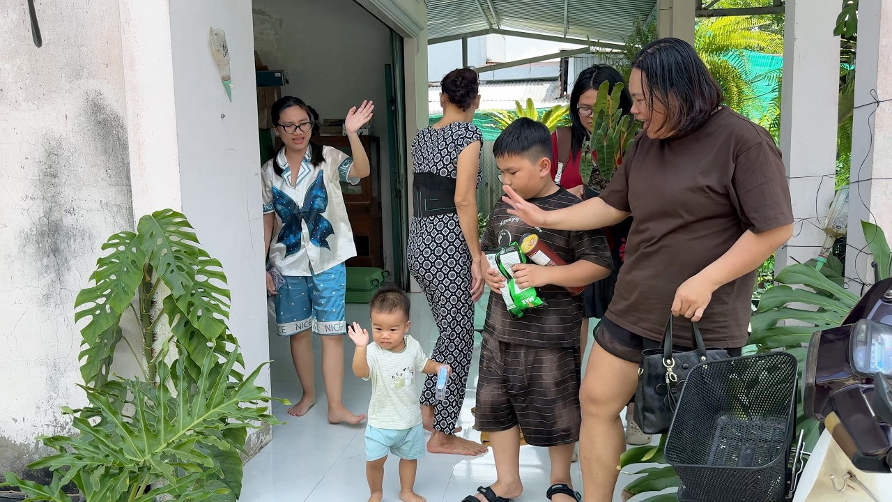 Mùng 2 Bạn Đến Nhà Chơi, Panda Mừng Vui Như Tết