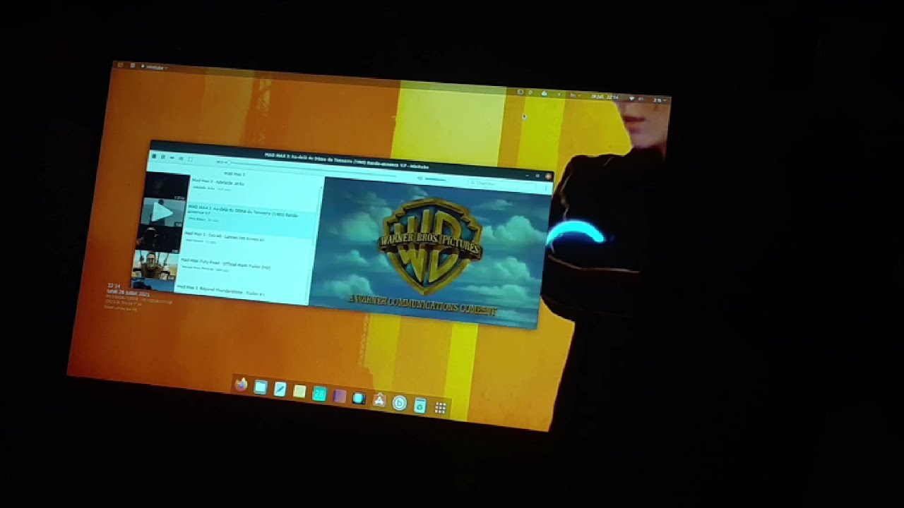 Voyager 21.04 Tablet PC 2 in 1 Linux Ubuntu Lenovo IdeaPad Flex 5 Ryzen 5 5500U