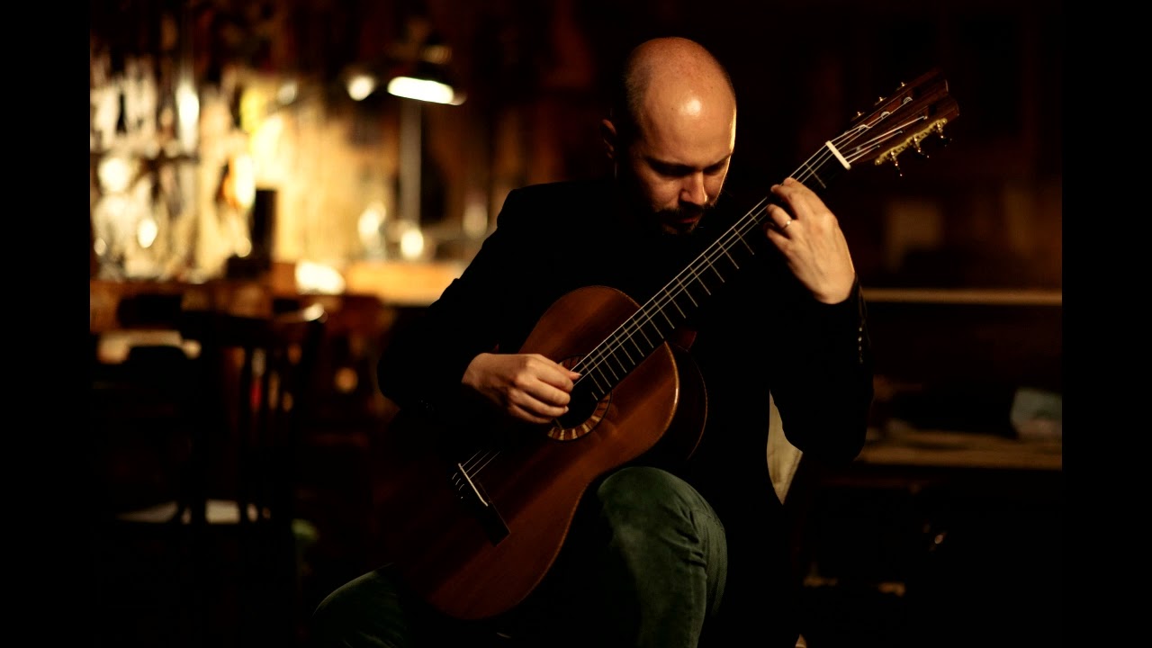 Gerard Drozd - Song of the Imagination performed by Alberto Mesirca