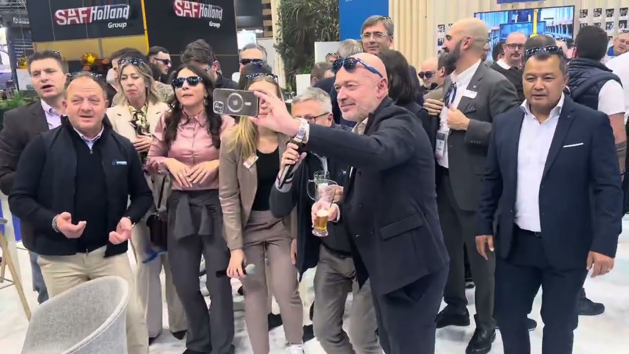 DJ Lyon Événementiel – Karaoké & Soirée Dansante pour entreprise à Eurexpo Lyon  