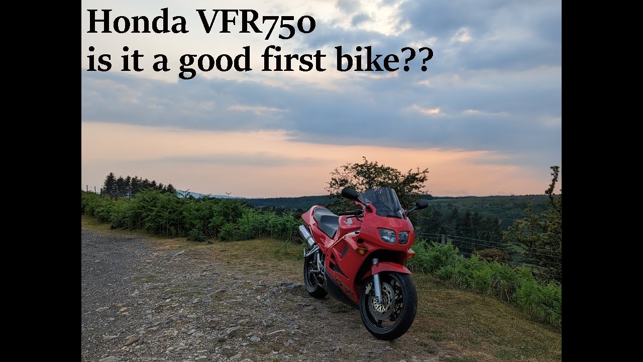 Honda VFR750 - ride and review