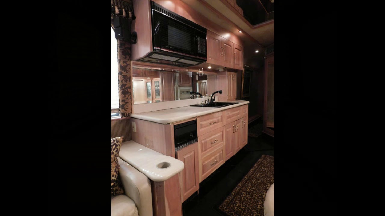 1994 Prevost LeMirage with a Royale Coach Conversion