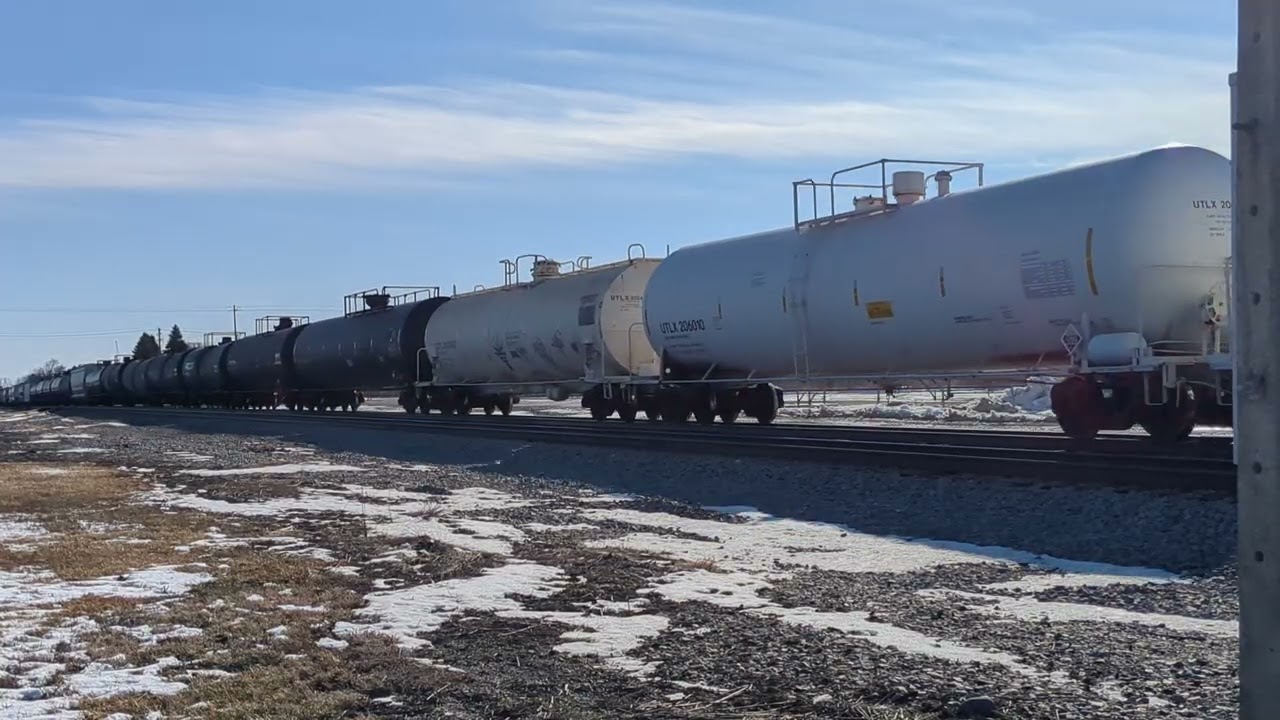 CPKC train 249 with one engine