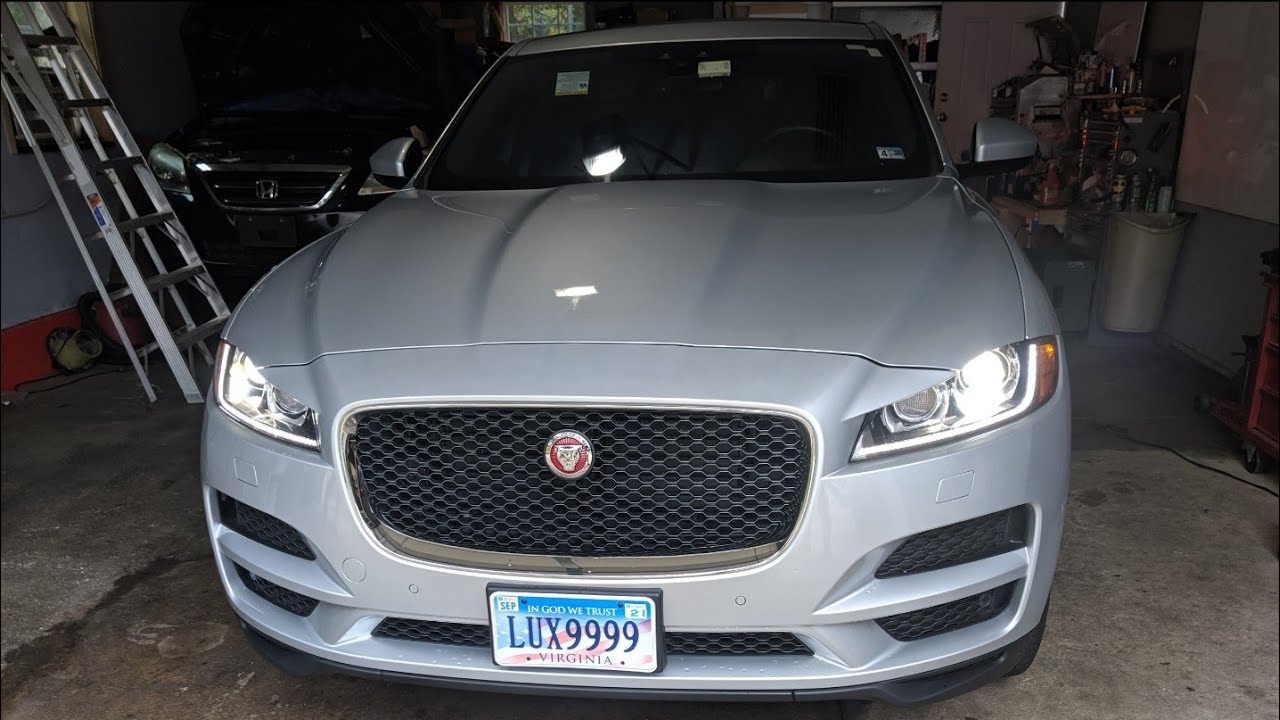 Снятие дверной панели Jaguar f-pace/передняя часть