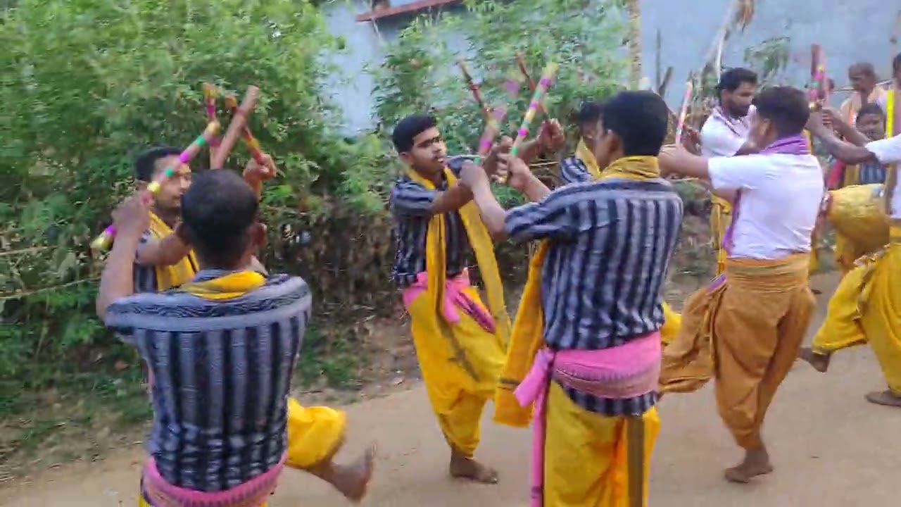 Baja na re baja na re song Chitrpur nagar bhraman at chalta