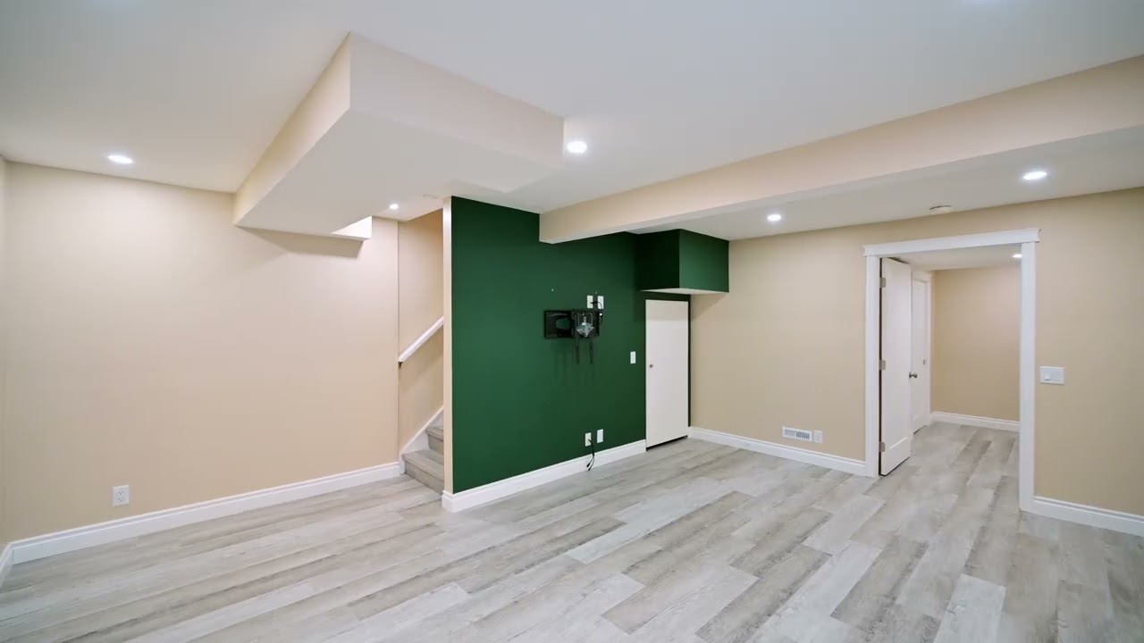 Living in Erin Woods - 132 Erin Grove Close SE - Calgary, AB