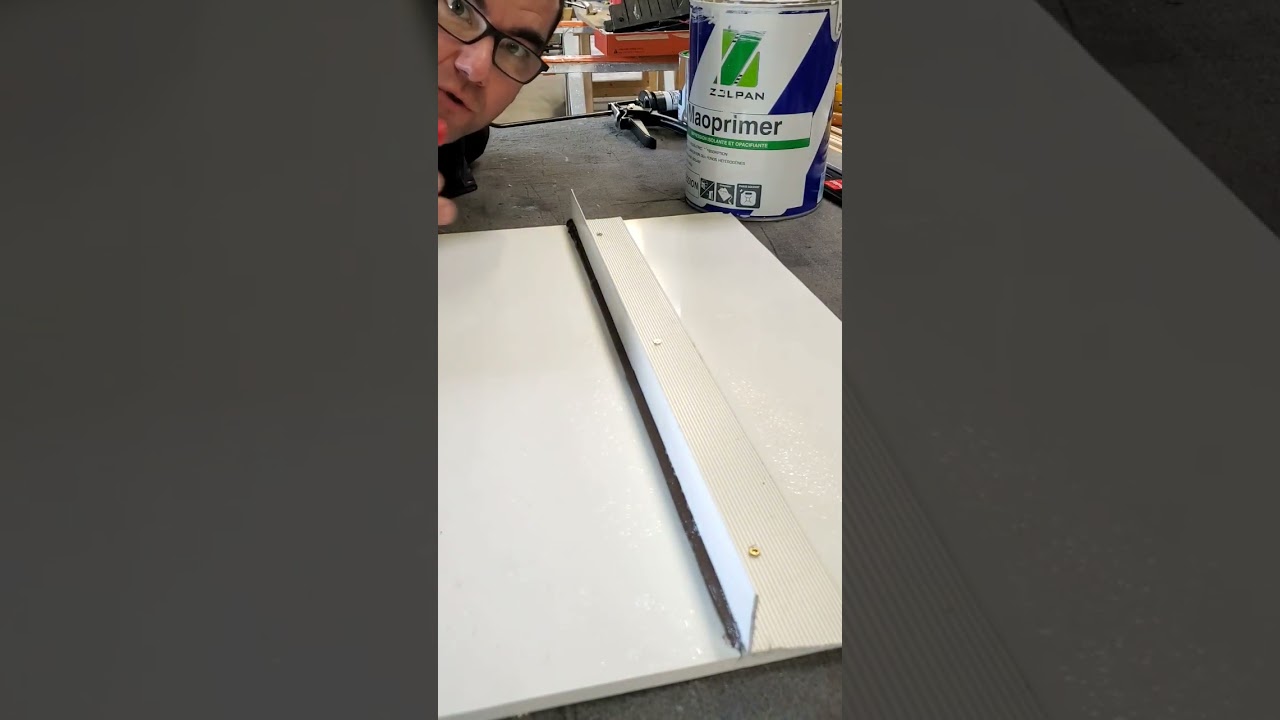 Comment faire et lisser un joint en silicone parfait (comme un pro !) | Fredo Brico