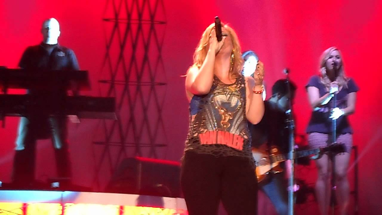 Kelly Clarkson - Catch My Breath - Manchester - MEN Arena - 12/10/12