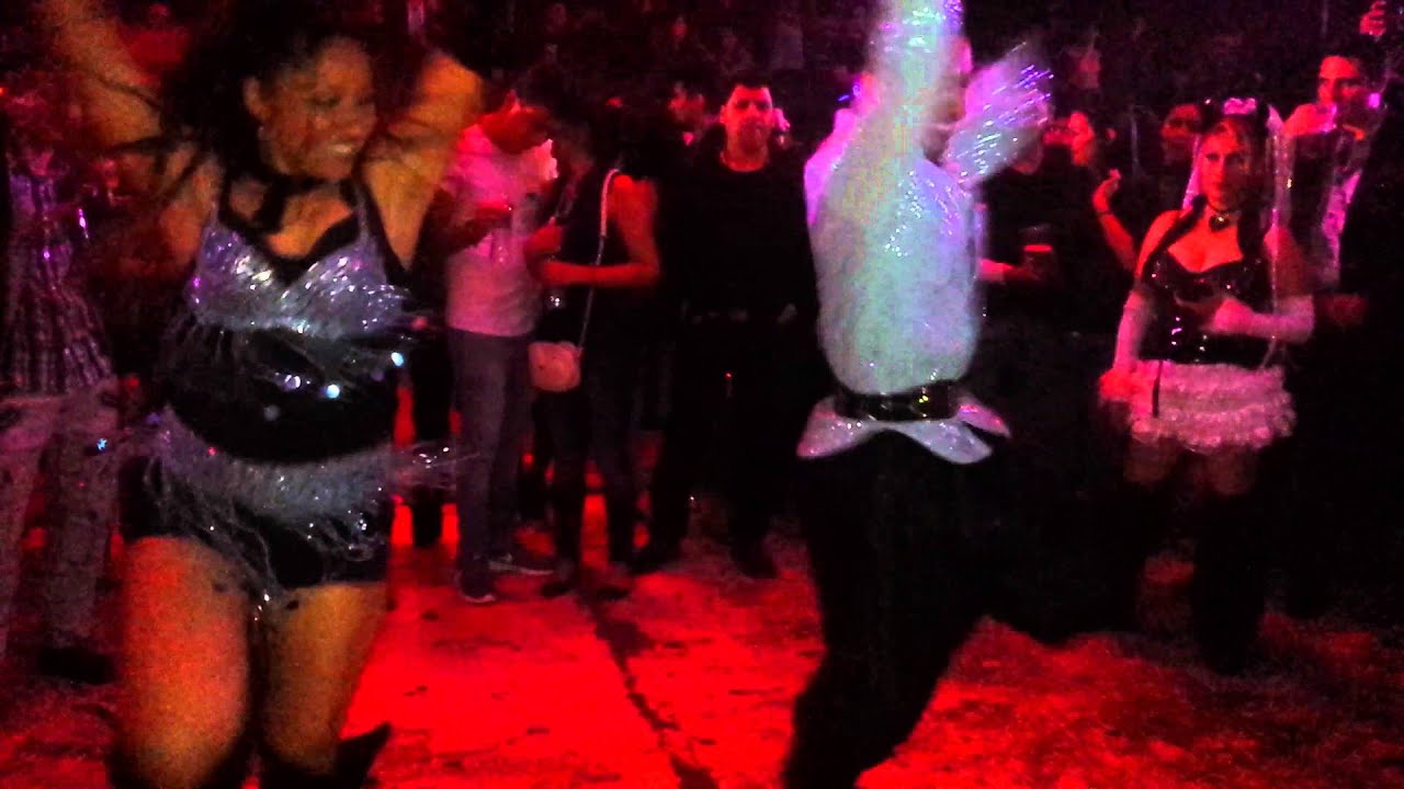 PATRICK  MILLER  22  ENE  2016  La PAREJA DANCE  v.1  !!! Noche de HINRG & ITALO DISCO .