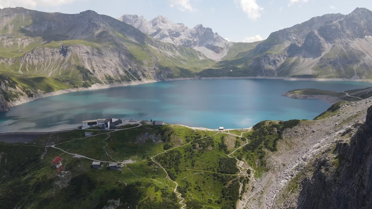 L&uuml;nersee Vorarlberg Austria 2022. Австрия, озеро Люнерзе 2022