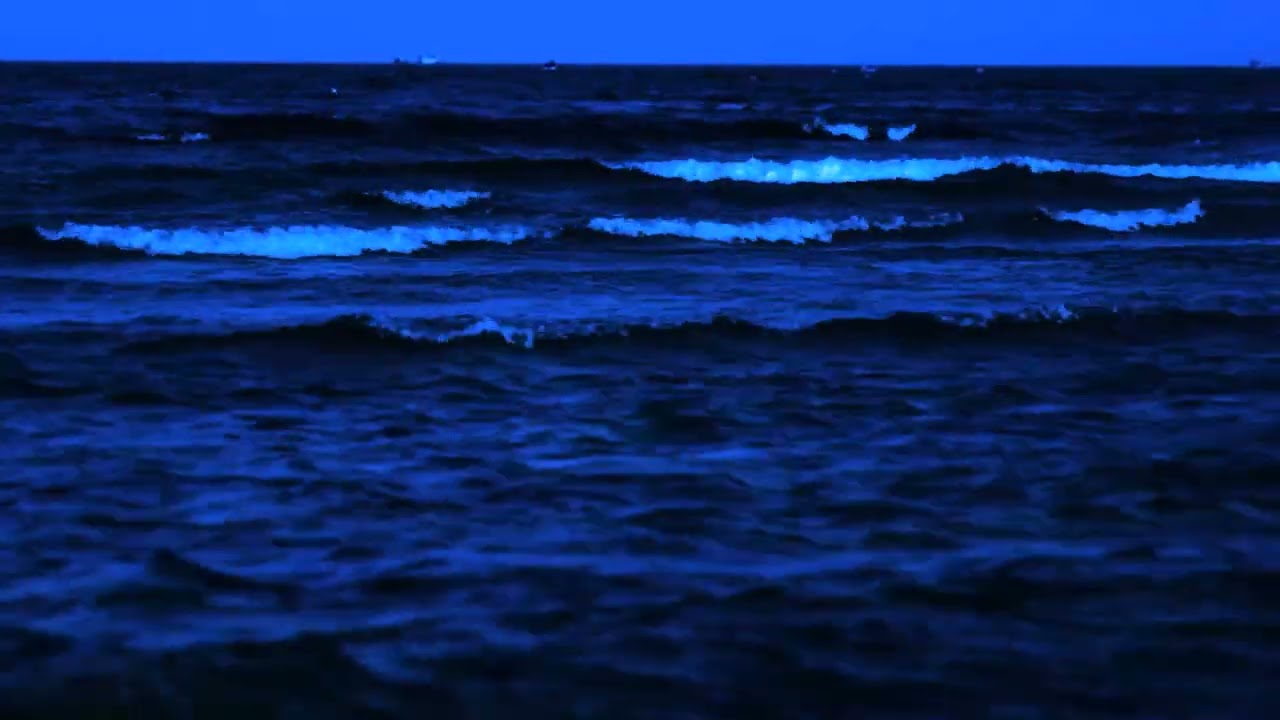 Peaceful Ocean Waves with Slow Piano Music for Sleep, Meditation and Emotional Healing